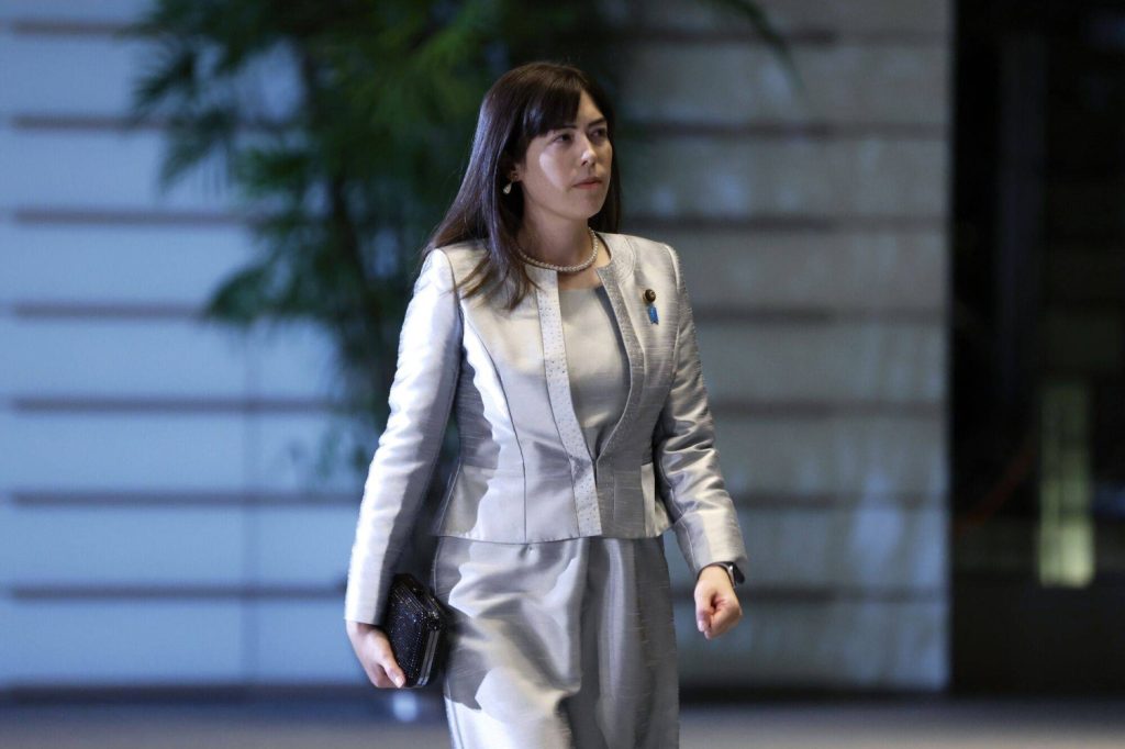 Ιαπωνία: Υπουργός άργησε 5 λεπτά σε συνάντηση με τον πρωθυπουργό και ζήτησε δημόσια συγγνώμη