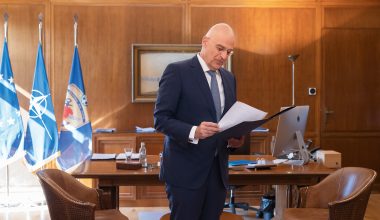 Νίκος Δένδιας για τα Δωδεκάνησα: «Σαν σήμερα επέστρεψαν στην “αγκαλιά” της Μητέρας Πατρίδας»