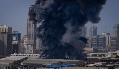 Ντουμπάι: Εκκενώθηκαν κτίρια γύρω από τη Μαρίνα μετά από αναχαιτίσεις βλημάτων (βίντεο)