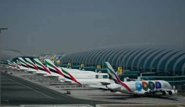 Ντουμπάι: Στις 18:00 αναχώρησε η πτήση επαναπατρισμού με 400 Έλληνες – Αναμένεται και δεύτερη στις 18:45