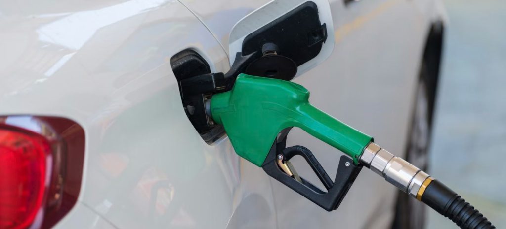 Στα ύψη οι τιμές των καυσίμων: Ξεπέρασε το 1,80 ευρώ/λίτρο η αμόλυβδη