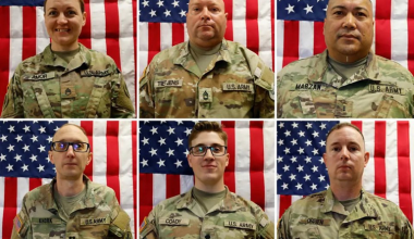 Επέστρεψαν στις ΗΠΑ οι σοροί έξι στρατιωτών που σκοτώθηκαν από ιρανικό drone στο Κουβέιτ – Παρών ο Ν.Τραμπ (φώτο)