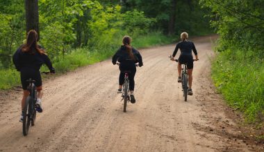 Η άνοιξη της δράσης: Τα outdoor sports που γεμίζουν ενέργεια
