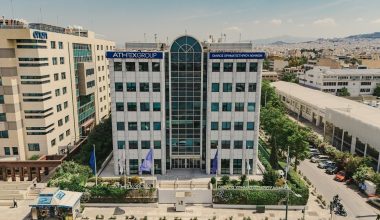 «Αναταράξεις» στο Χρηματιστήριο Αθηνών: 10,4 δισ. ευρώ απώλειες λόγω της σύγκρουσης στη Μέση Ανατολή