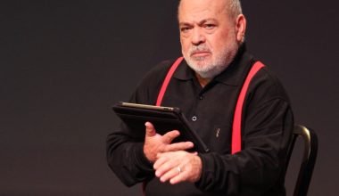 Δείτε σπάνιο στιγμιότυπο του Χρήστου Βαλαβανίδη από το 1987 (φωτο)