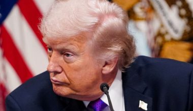 Ν.Τραμπ: «Δεν χτυπήσαμε εμείς το σχολείο – Οι Ιρανοί το έκαναν»