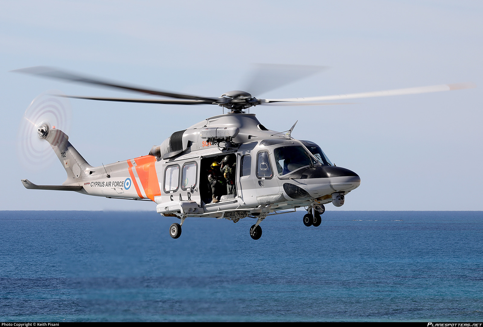 «Κίμων»: Η φρεγάτα του ΠΝ σε άσκηση έρευνας και διάσωσης στην Κύπρο