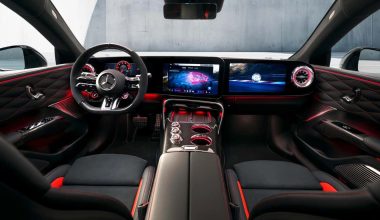 Αποκάλυψη: Το εσωτερικό της νέας Mercedes-AMG με τα «μαγικά» κουμπιά