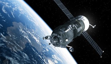 Οι ρωσικοί δορυφόροι Kosmos 2550 «δίνουν» τους αμερικανικούς  στόχους στο Ιράν ως αντίποινα  για την Ουκρανία