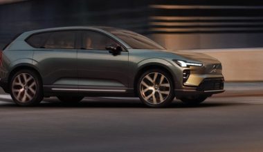 Νέο Volvo EX60: Μόλις αποκαλύφθηκε και ήδη γνωρίζει επιτυχία!