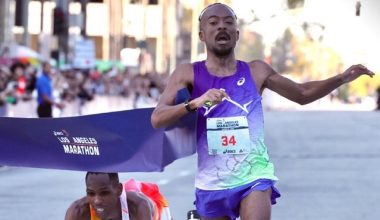 Επικό photo finish στο Μαραθώνιο του Λος Άντζελες – Βγήκε πρώτος την τελευταία στιγμή (βίντεο)