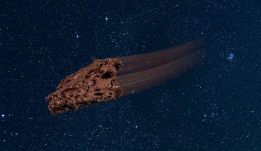 Μεγάλος μετεωρίτης διέσχισε τη δυτική Ευρώπη: Θραύσματά του προκάλεσαν ζημιές σε σπίτι στη Γερμανία (βίντεο)