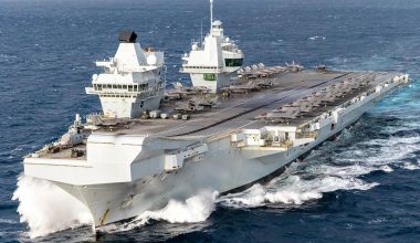 «Πίσω» και η Βρετανία στην αποστολή αεροπλανοφόρου κατά του Ιράν