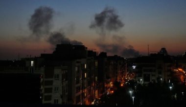 Ισραηλινός Στρατός: «Εξαπολύσαμε μπαράζ επιθέσεων κατά έξι στρατιωτικών βάσεων στο Ιράν»