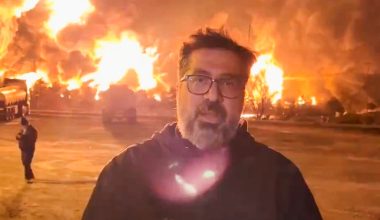 Βίντεο: Ιρανός ρεπόρτερ μεταδίδει σε απόσταση πνοής από το σημείο εκρήξεων και φωτιάς στην Τεχεράνη