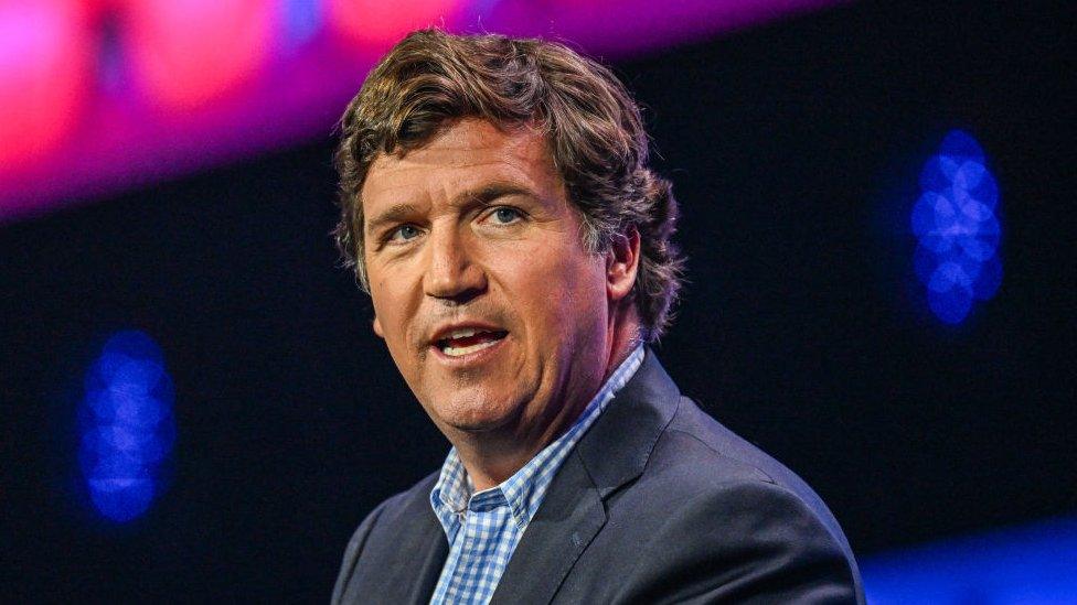 Tucker Carlson: «Δεν αξίζει μία χώρα που σκοτώνει τις κόρες Ιρανών στρατιωτικών»