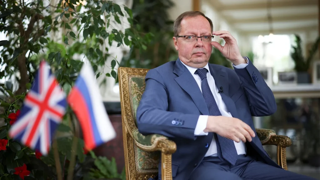 Ρώσος πρέσβης στην Βρετανία: «Είμαστε υπέρ του Ιράν – Έχουμε πολυετή σχέση αλλά δεν είμαστε σύμμαχοι»