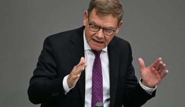 Γερμανός ΥΠΕΞ στην Κύπρο: «Θα συνδράμουμε όποτε κι εάν χρειαστεί»