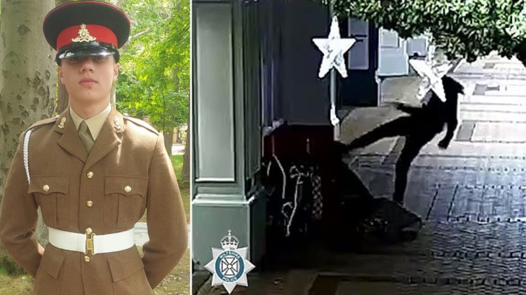 Βίντεο: H στιγμή που Βρετανός στρατιώτης κλωτσά στο πρόσωπο άστεγη γυναίκα