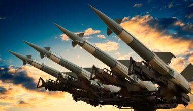 Ν.ΜακΓκρέγκορ: «Ο Μ.Νετανιάχου μπορεί να χρησιμοποιήσει πυρηνικά όπλα- Οι ΗΠΑ δεν μπορούν να τον σταματήσουν»!