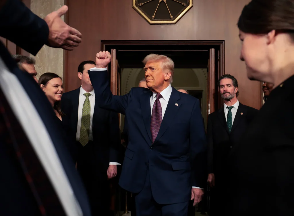 Η λακωνική δήλωση του Ν.Τραμπ που «εκτόξευσε» και πάλι τα χρηματιστήρια παγκοσμίως