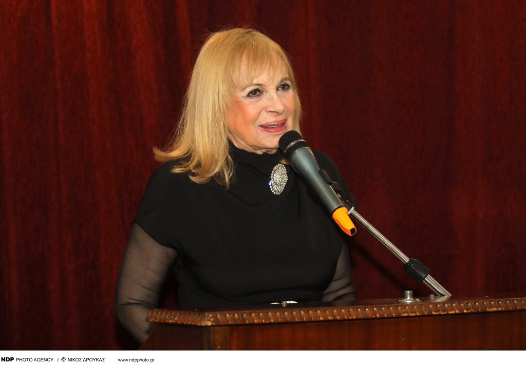 Α.Φόνσου για Γ.Μαρίνο: «Έφυγε ο τελευταίος μεγάλος των καλλιτεχνών» (βίντεο)