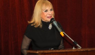 Α.Φόνσου για Γ.Μαρίνο: «Έφυγε ο τελευταίος μεγάλος των καλλιτεχνών» (βίντεο)