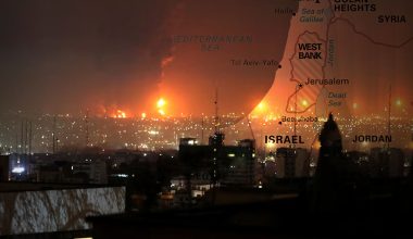 Βίντεο: Ουρανοξύστης στο Τελ Αβίβ δέχεται απευθείας πλήγμα από ιρανικό βαλλιστικό πύραυλο