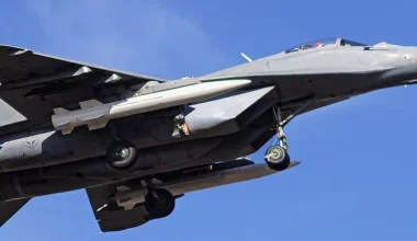 Τα MiG-29 της Σερβίας οπλίζονται με κινεζικούς υπερ-υπερηχητικούς πυραύλους CM-400