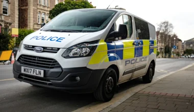 Βρετανία: 16χρονος μαχαίρωσε συμμαθήτριά του – Ενεργοποιήθηκαν τα πρωτόκολλα ασφαλείας (βίντεο)