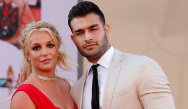 Μ.Σπίαρς: «Έχει βιώσει έντονη καταπίεση από ανθρώπους του περιβάλλοντός της» λέει ο πρώην σύζυγός της