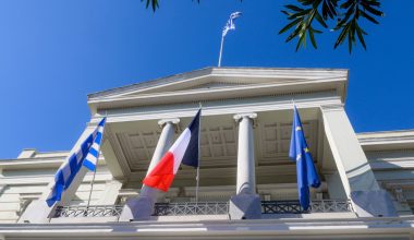 Ελληνικό ΥΠΕΞ για προκλήσεις Τουρκίας: «Η αμυντική διάταξη της Ελλάδας είναι αδιαπραγμάτευτη»