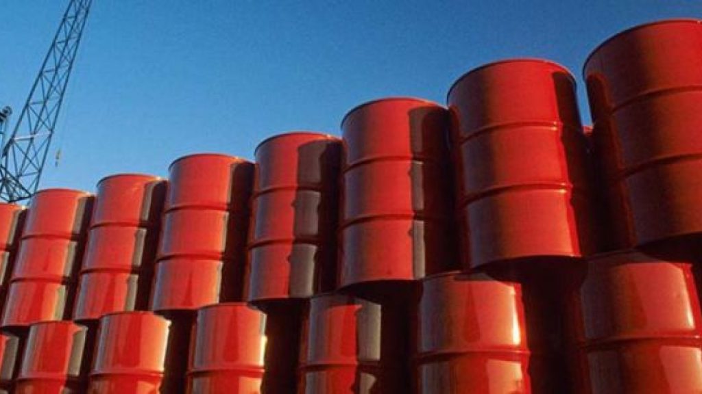 Οι ΗΠΑ αποδεσμεύουν 172 εκατ. βαρέλια πετρελαίου από τα στρατηγικά τους αποθέματα