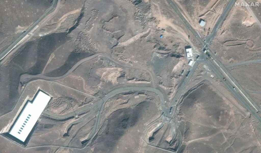 Το Ιράν έχει μεταφέρει περίπου 440 κιλά εμπλουτισμένου ουρανίου στο 60% στο οχυρωμένο συγκρότημα Kirk Mountain