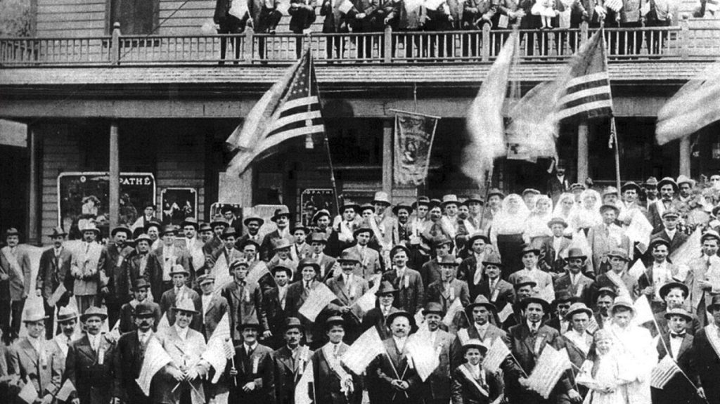 Σίγουρα δεν τις έχεις ακούσει: Οι εξελληνισμένες αγγλικές λέξεις που χρησιμοποιούσαν οι πρώτοι Έλληνες της Αμερικής