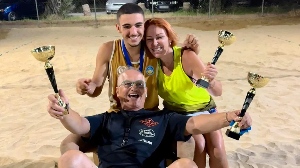 Θλίψη στον Πύργο για το θάνατο του 18χρονου Μάκη – Η σπαρακτική ανάρτηση του πατέρα του