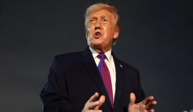 Ν.Τραμπ: «Πολλές χώρες θα στείλουν πολεμικά πλοία για να κρατήσουν ανοιχτά τα Στενά του Ορμούζ»