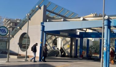 Μετρό: Συνελήφθησαν δύο άτομα για ληστεία στο σταθμό «Αγία Μαρίνα» – Απείλησαν επιβάτη με όπλο