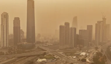 Bίντεο: Εκτεταμένες διακοπές ηλεκτρικού ρεύματος και αμμοθύελλες δημιουργούν σκηνικό «Αποκάλυψης» στο Τελ Αβίβ