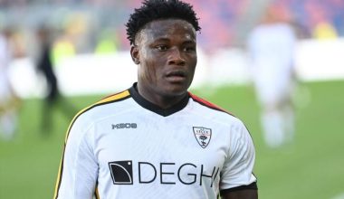 Νάπολι-Λέτσε: Βγήκε νοκ-άουτ ο Λ.Μπαντά – Κατέρρευσε λίγα λεπτά πριν τη λήξη του αγώνα