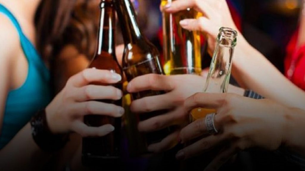 Ιωάννινα: Στο νοσοκομείο ανήλικος μετά από κατανάλωση αλκοόλ – Συνελήφθη ο πατέρας του