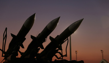 Φρουροί της Επανάστασης: «Θα χρησιμοποιήσουμε πιο ακριβείς και πιο καταστροφικούς βαλλιστικούς πυραύλους»!