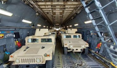 Γιατί μία εισβολή στο Ιράν μπορεί να οδηγήσει σε μία «εκτός ελέγχου» περιφερειακή σύγκρουση στη Μέση Ανατολή