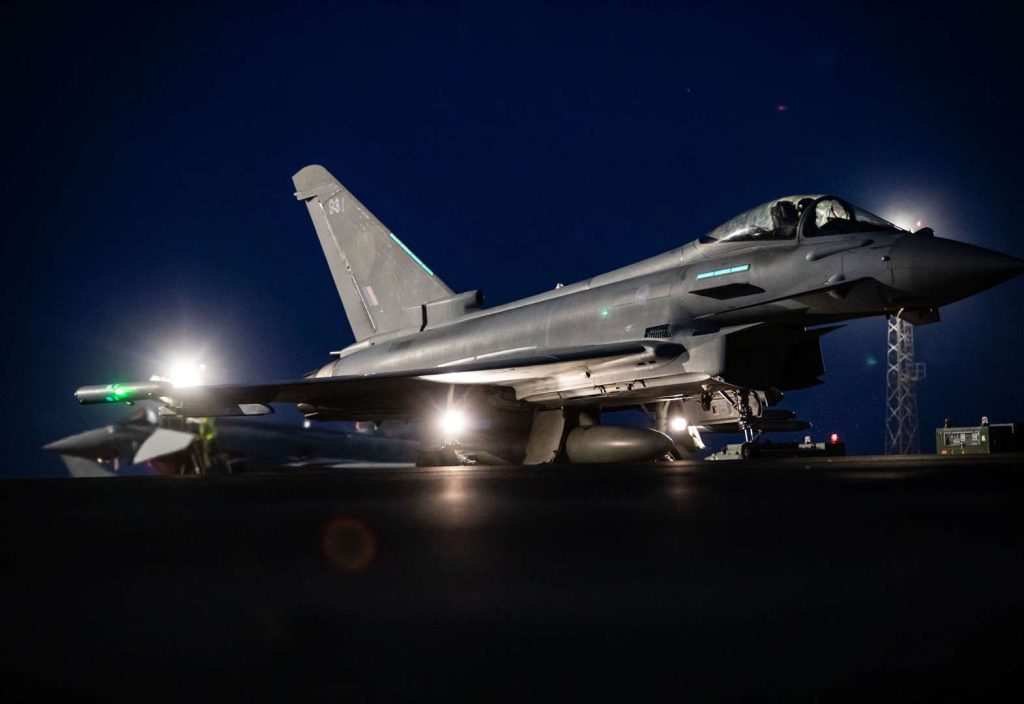 Βρετανικό υπ. Άμυνας: «Πραγματοποιήθηκαν νυκτερινές αποστολές Typhoon στη Μέση Ανατολή»