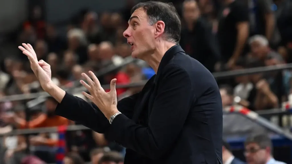 «Άστραψε» ο Γ.Μπαρτζώκας: Στον Πανιώνιο έχω αφήσει μισθούς και αυτό είναι το “ευχαριστώ” τους!» (βίντεο)