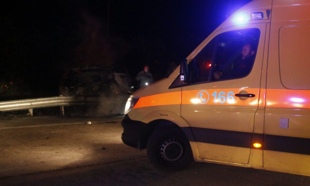 Γαστούνη: 23χρονος έπεσε από μπαλκόνι δεύτερου ορόφου – Υπέστη κρανιοεγκεφαλικές κακώσεις