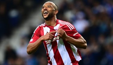 Γράφει ιστορία ο Ελ Κααμπί: Μπήκε στο τοπ-4 των κορυφαίων σκόρερ του Ολυμπιακού – Ποιοι τον περνούν