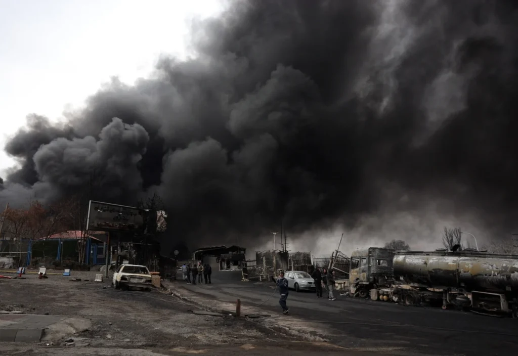 Axios: Η σύγκρουση των ΗΠΑ-Ισραήλ με το Ιράν μπορεί να συνεχίσει μέχρι τον Σεπτέμβριο