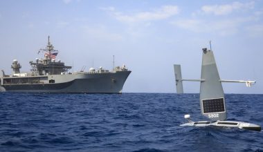 Ν.Τραμπ: «Δεν υπάρχουν τα σκάφη-καμικάζι των Ιρανών – Είναι δημιούργημα του ΑΙ»