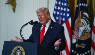 Ν.Τραμπ: «Η σύγκρουση με το Ιράν δεν θα έχει μεγάλη διάρκεια – Οι τιμές του πετρελαίου θα πέσουν σαν πέτρα»